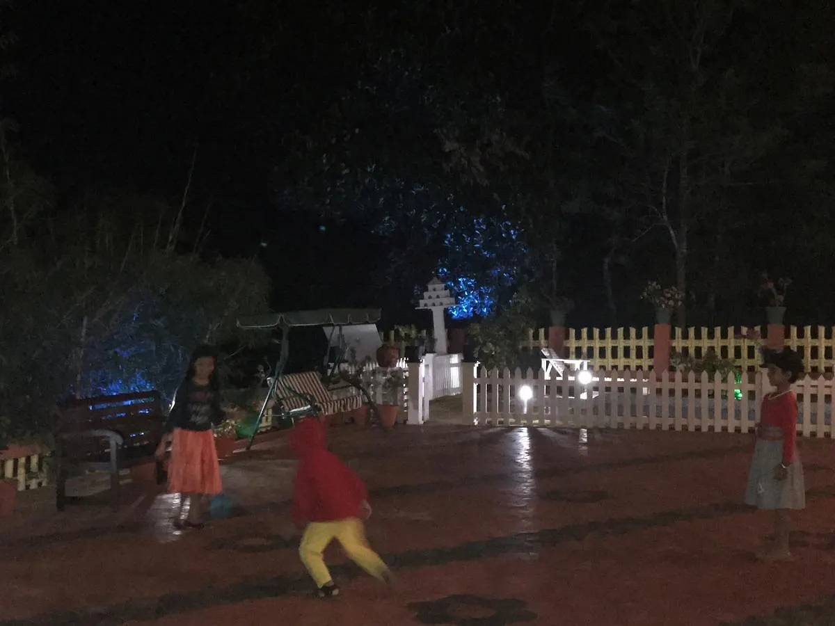 Wayanad Hilltop Holiday Home Sultan Bathery Resort